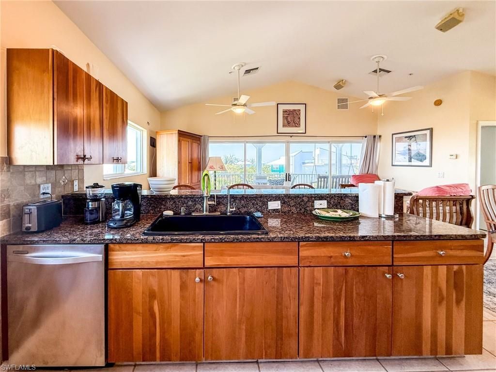 4510 Oyster Shell Dr, Upper Captiva, FL 33924 Photo