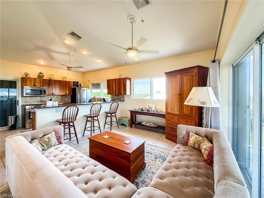 4510 Oyster Shell Dr, Upper Captiva, FL 33924 Photo
