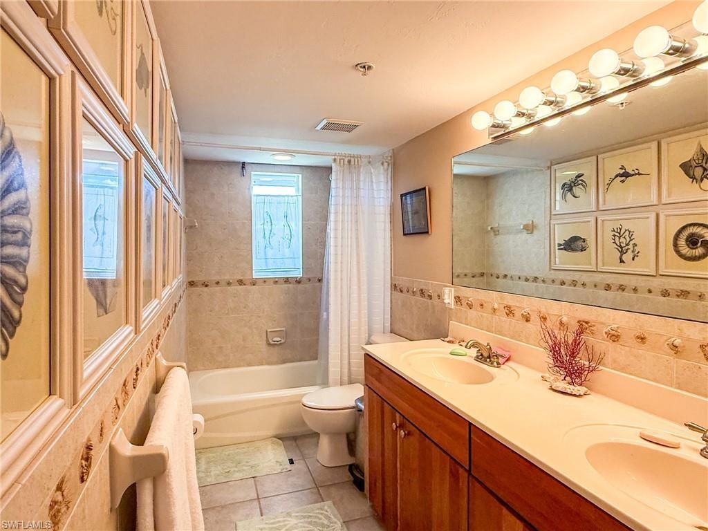 4510 Oyster Shell Dr, Upper Captiva, FL 33924 Photo