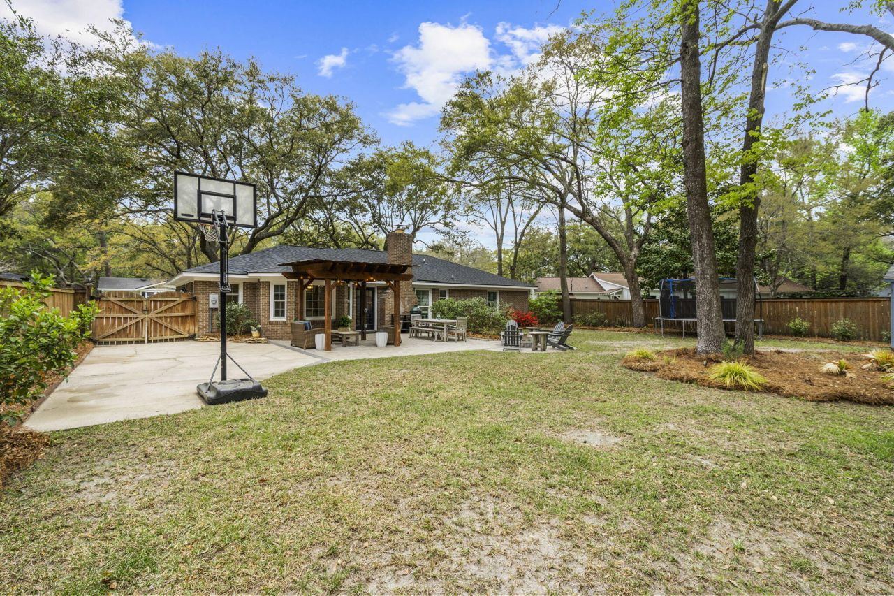 826 Osullivan Drive Photo 46