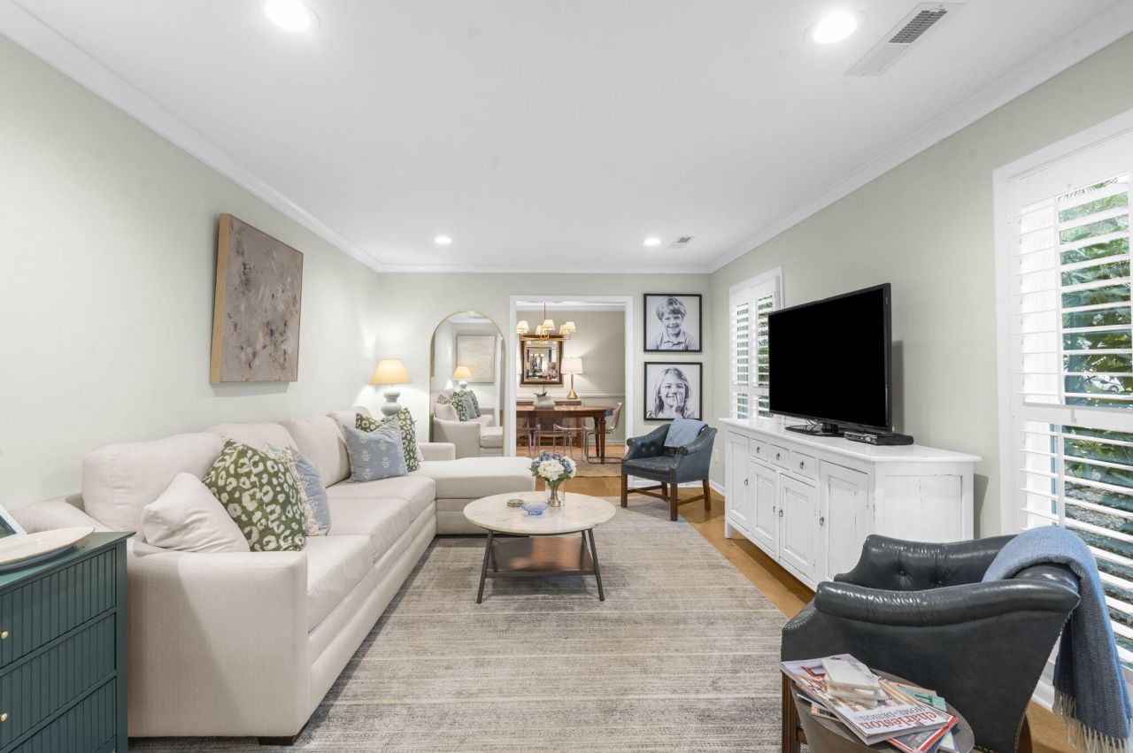 826 Osullivan Drive Photo 7