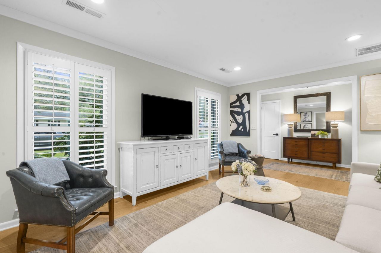 826 Osullivan Drive Photo 9