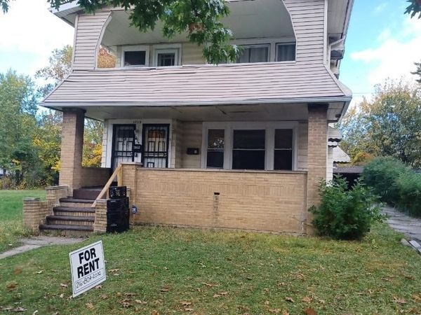 1719 Wayside Road , Cleveland, OH 44112