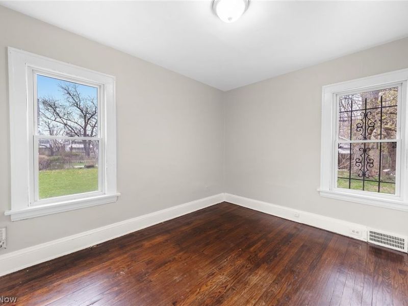 1719 Wayside Road, Cleveland, OH 44112 Photo 15