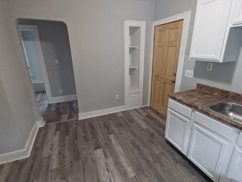 1719 Wayside Road, Cleveland, OH 44112 Photo 3