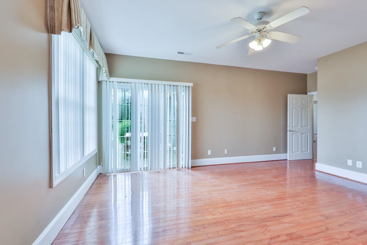 533 Stonemason Dr.  Photo 10