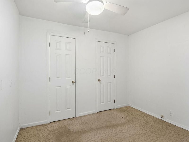 1082 Whitethorne Avenue , Columbus, OH 43223 Photo 15