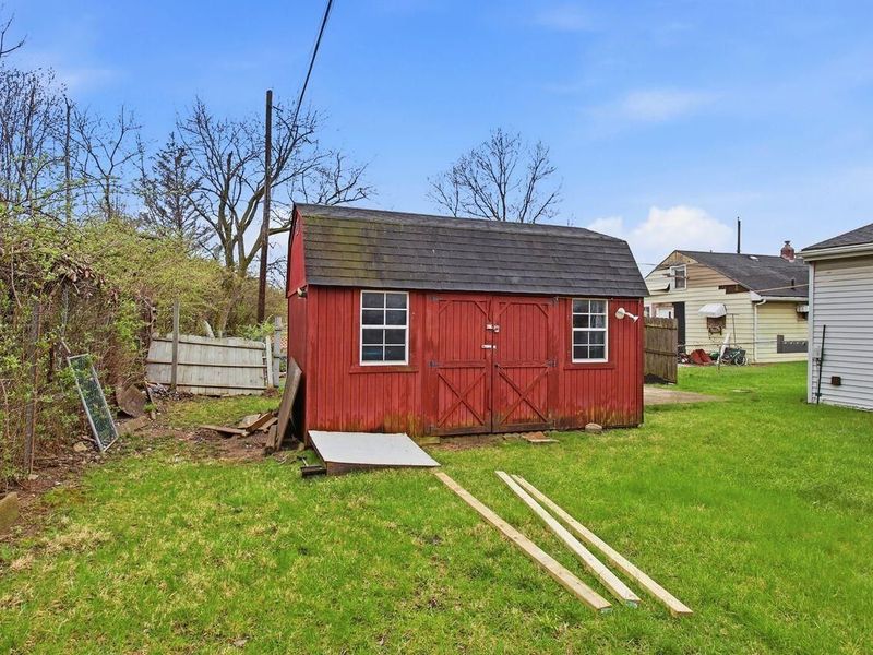 1082 Whitethorne Avenue , Columbus, OH 43223 Photo 31