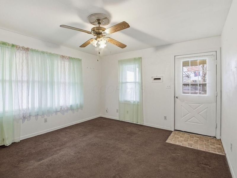 1082 Whitethorne Avenue , Columbus, OH 43223 Photo 4