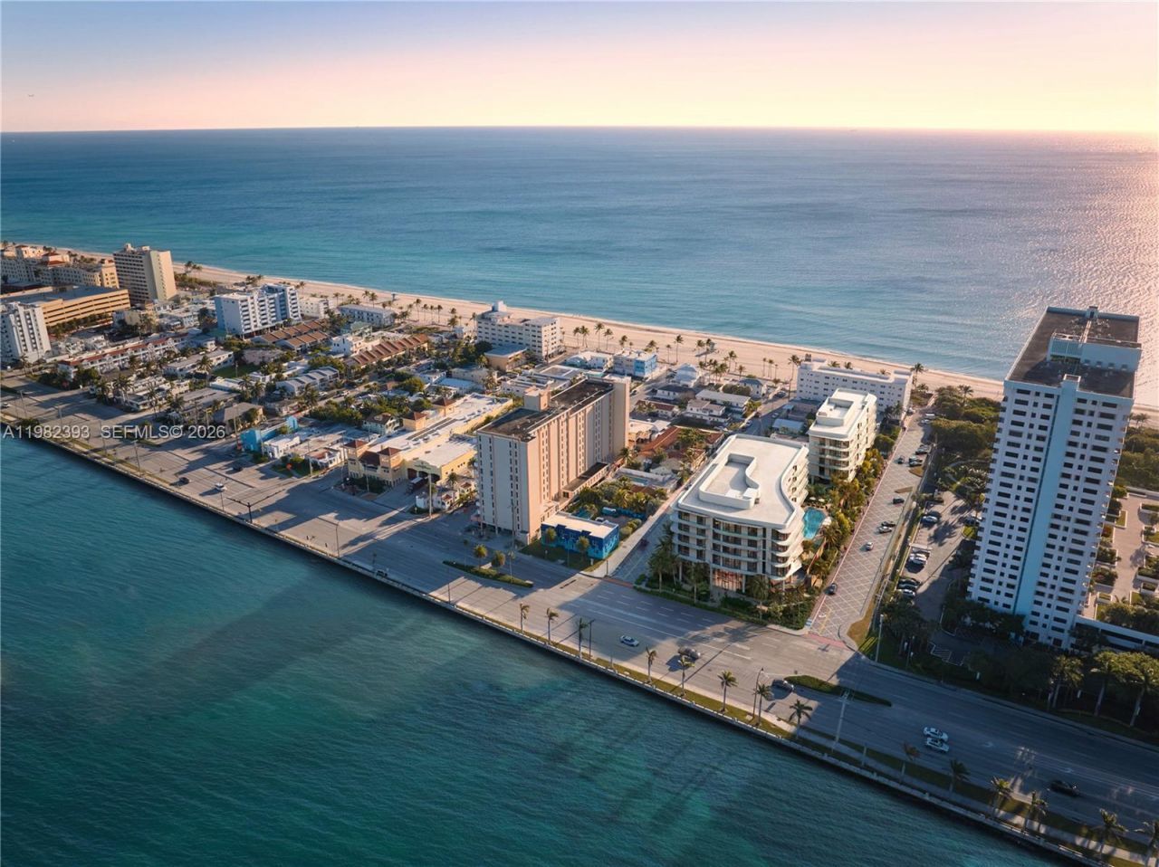 901 S Ocean Dr., Unit 404, Hollywood, FL 33019 Photo