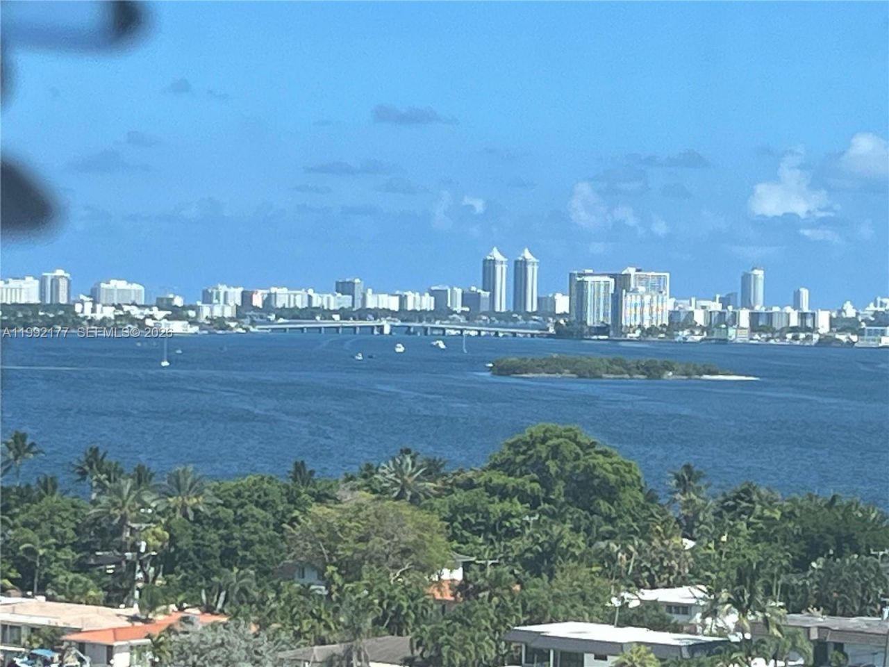 1000 Quayside Ter , Unit 1404, Miami, FL 33138 Photo