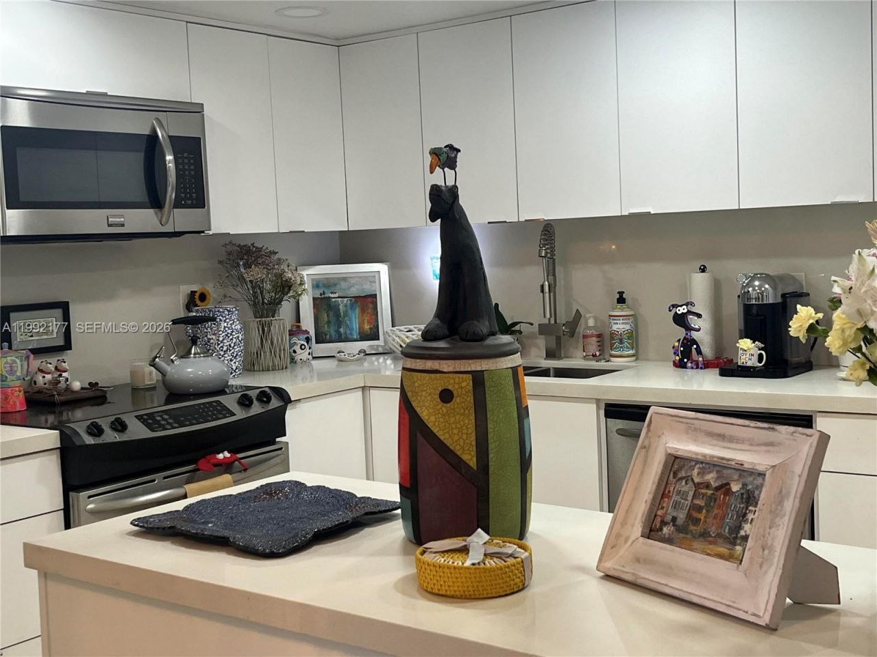 1000 Quayside Ter , Unit 1404, Miami, FL 33138 Photo