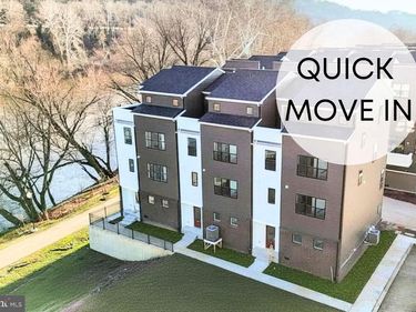 956 RIVERPLACE DRIVE, Unit 56, CONSHOHOCKEN, PA 19428