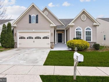 22 JOSIE LANE , ATCO, NJ 08004