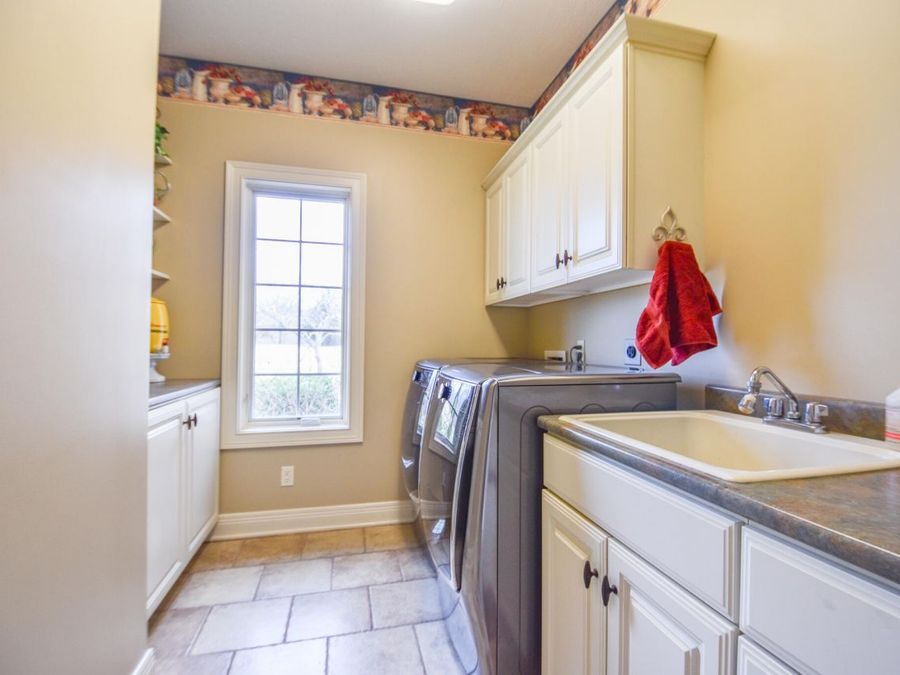 Property Image 43