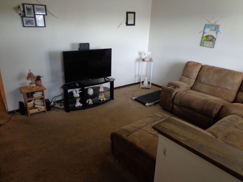 2022-2024 Jewett Drive, Columbus, OH 43229 Photo 4