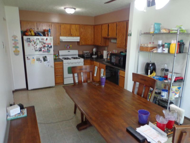 2022-2024 Jewett Drive, Columbus, OH 43229 Photo 9