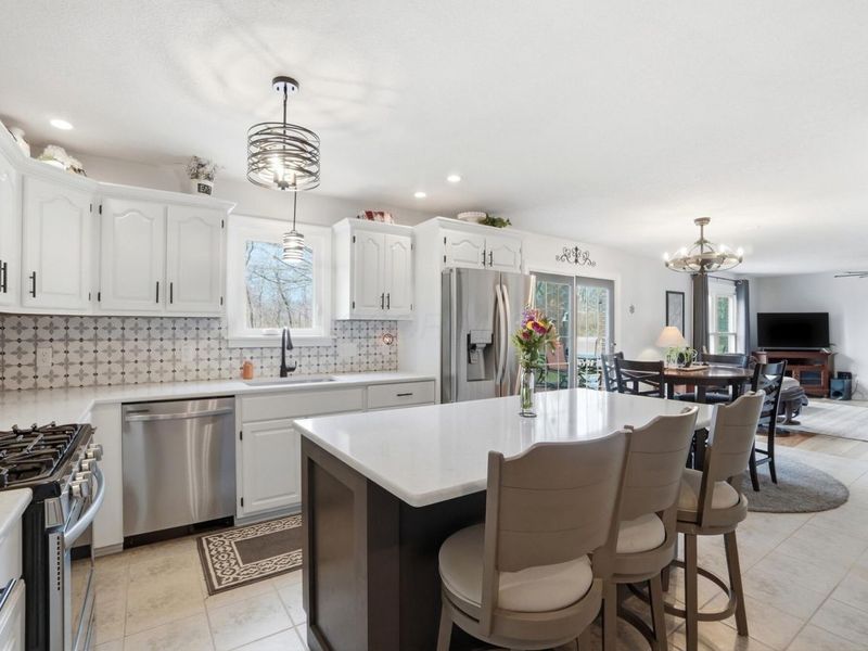 265 Waters Edge Drive , Hebron, OH 43025 Photo 14