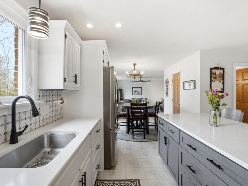 265 Waters Edge Drive , Hebron, OH 43025 Photo 15