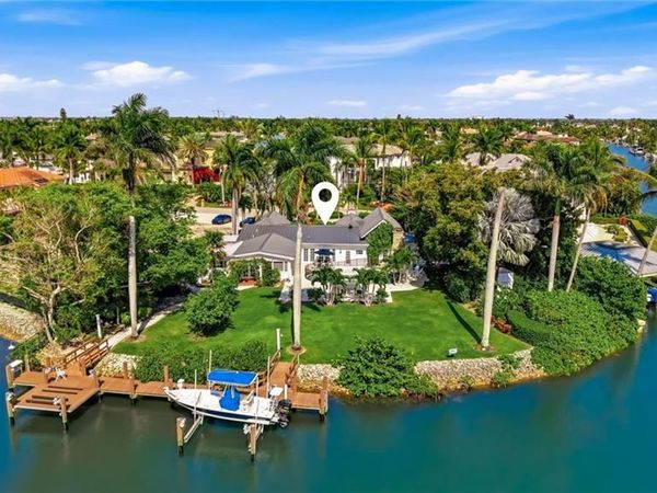 2002 4th street S, NAPLES, FL 34102