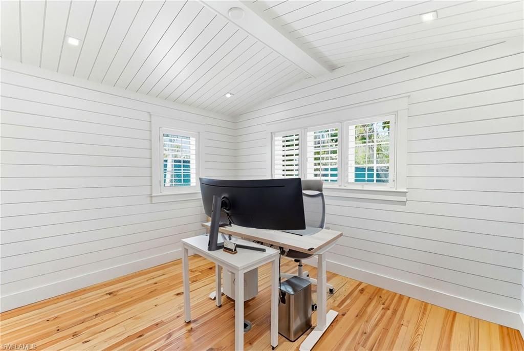 2002 4th Street S, Naples, FL 34102 Photo