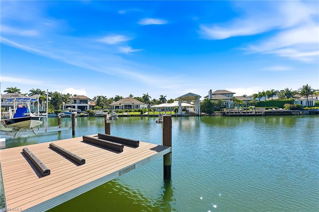 2002 4th Street S, Naples, FL 34102 Photo