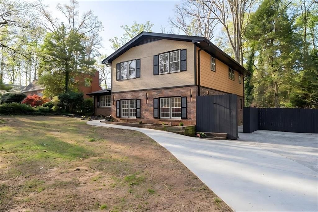 1704 Sterling Trail Sw, Marietta, GA 30008 Main Photo