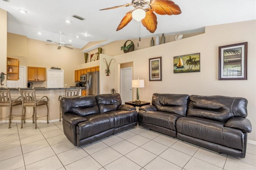 771 S Easy Street, Sebastian, FL 32958 Photo