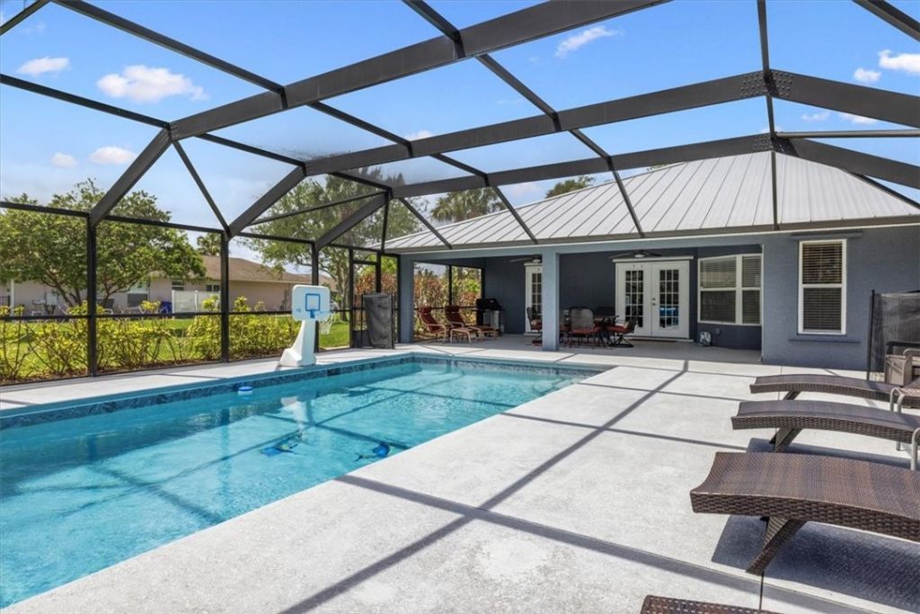 771 S Easy Street, Sebastian, FL 32958 Photo