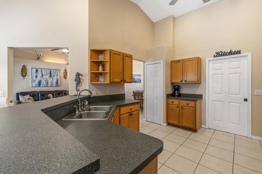 771 S Easy Street, Sebastian, FL 32958 Photo