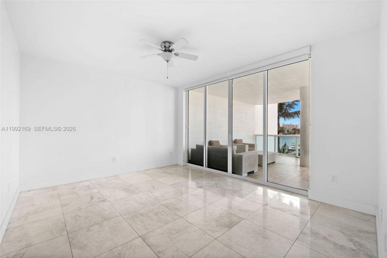 7918 Harbor Island Dr, Unit 311, North Bay Village, FL 33141 Photo
