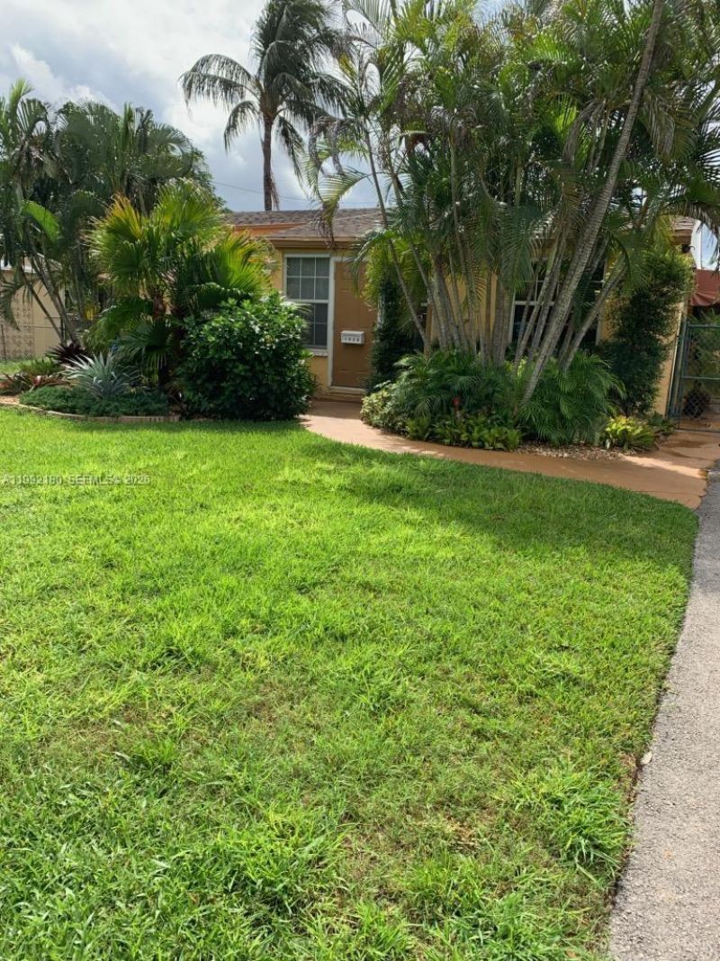 1916 Coolidge St, Unit 1, Hollywood, FL 33020 Photo