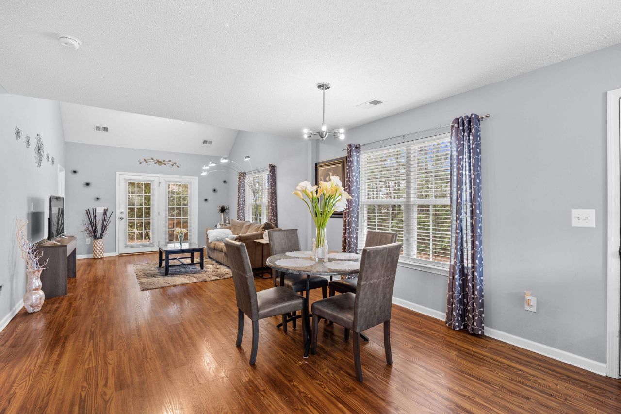 1150 Stanton Pl. Photo 7