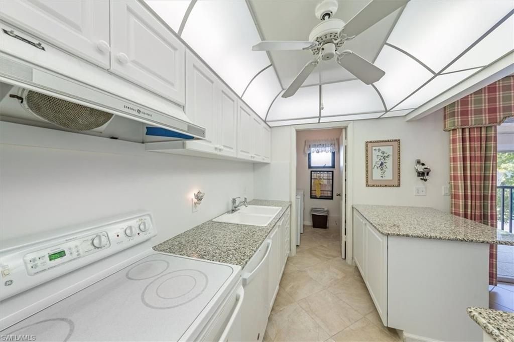 788 Park Shore Dr, Unit D30, Naples, FL 34103 Photo