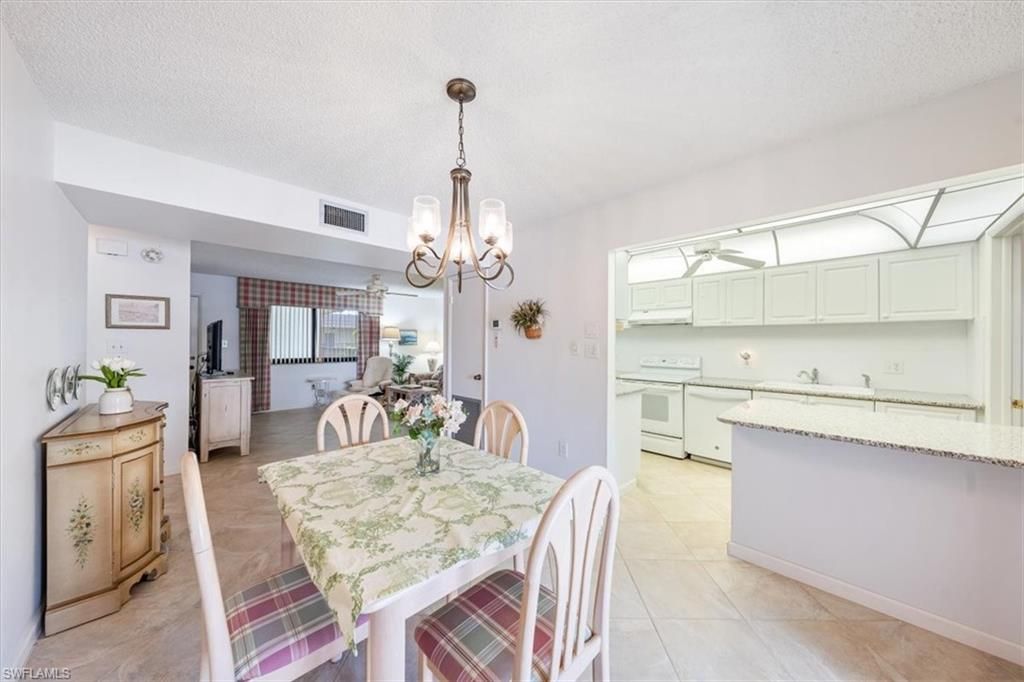 788 Park Shore Dr, Unit D30, Naples, FL 34103 Photo