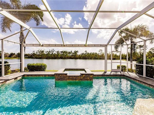 3573 Malagrotta CIR, CAPE CORAL, FL 33909