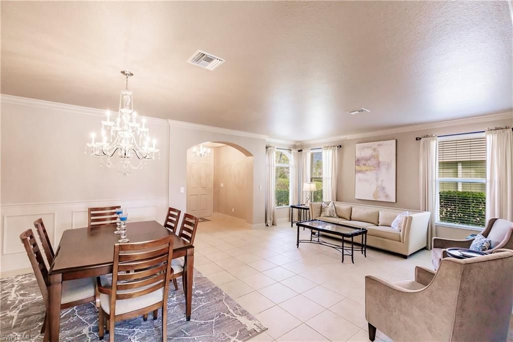 3573 Malagrotta Cir, Cape Coral, FL 33909 Photo