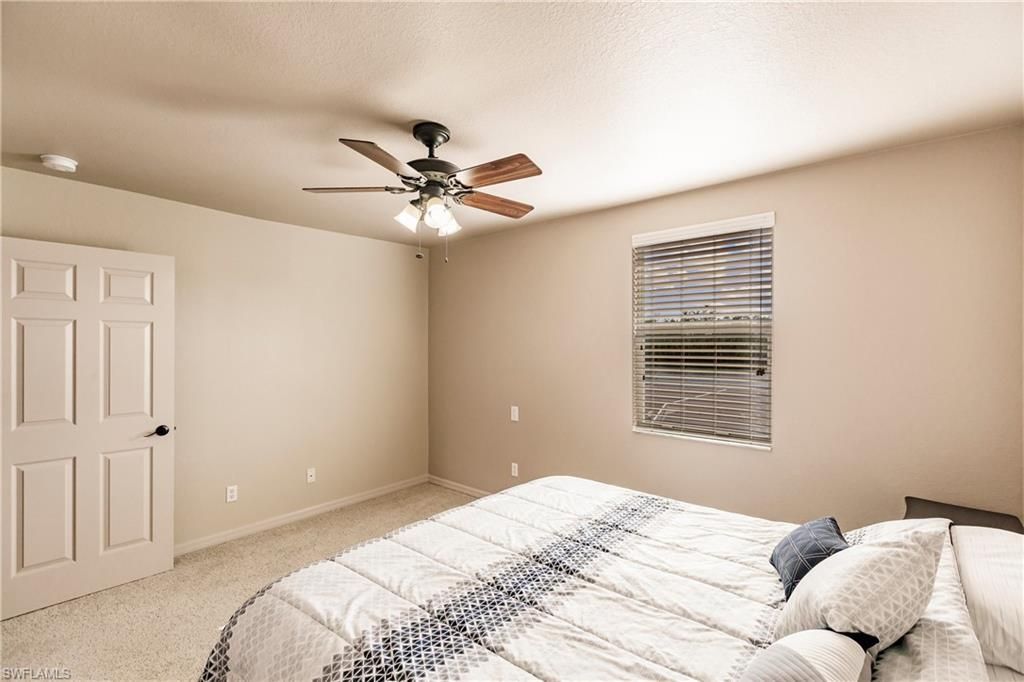 3573 Malagrotta Cir, Cape Coral, FL 33909 Photo