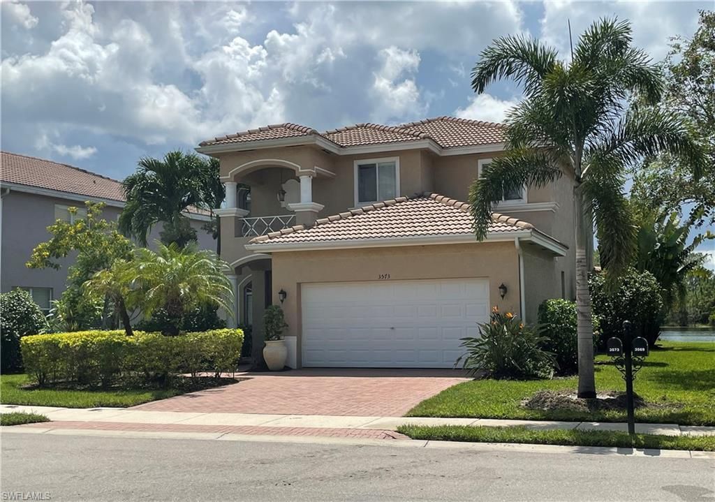 3573 Malagrotta Cir, Cape Coral, FL 33909 Photo