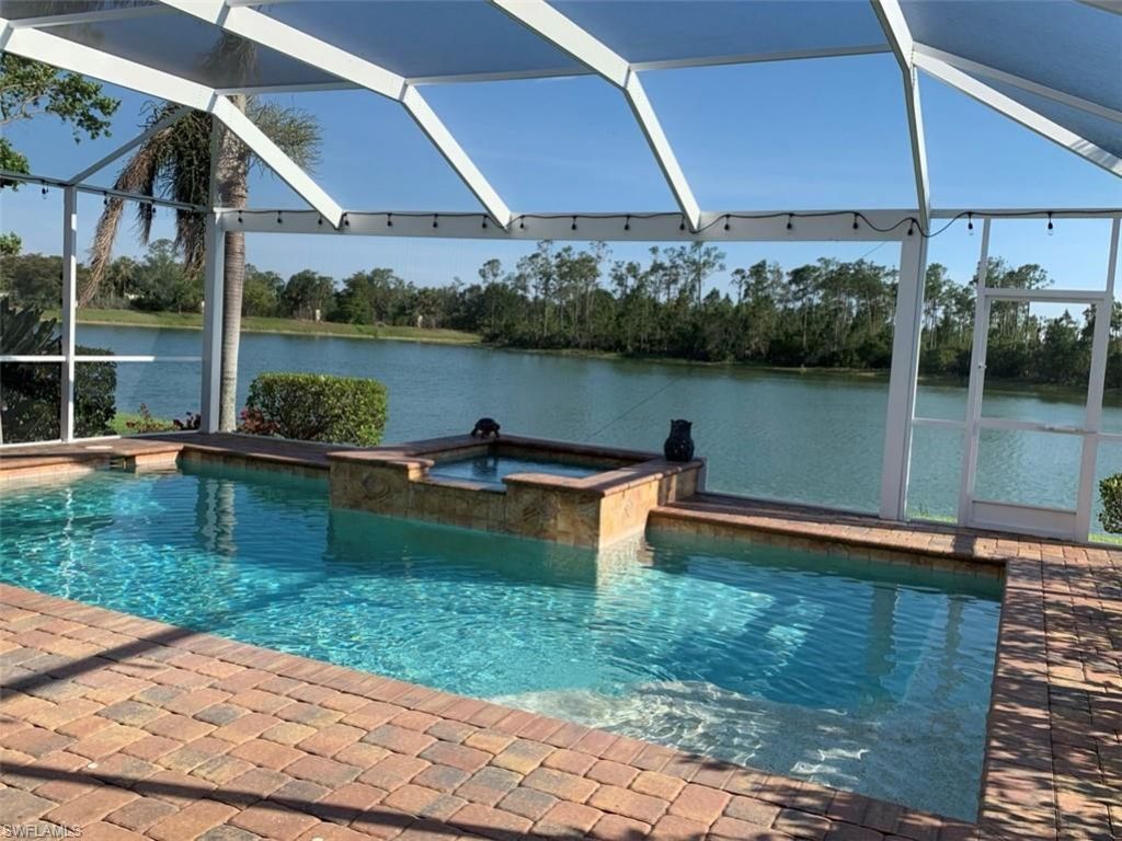 3573 Malagrotta Cir, Cape Coral, FL 33909 Photo