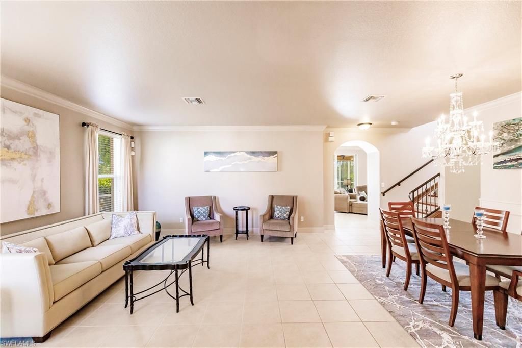 3573 Malagrotta Cir, Cape Coral, FL 33909 Photo