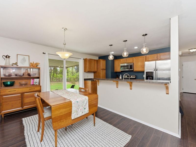 126 Honeysuckle Drive, Florence, KY 41042 Photo 6