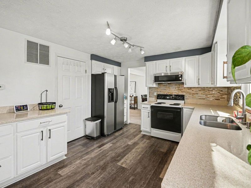 9 Sandstone Court, Florence, KY 41042 Photo 9