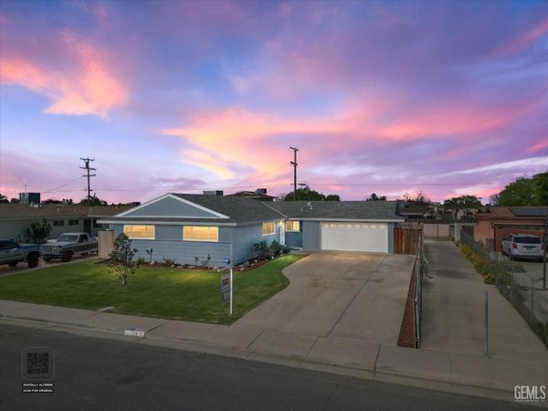 729 Salem Street, Delano, CA 93215