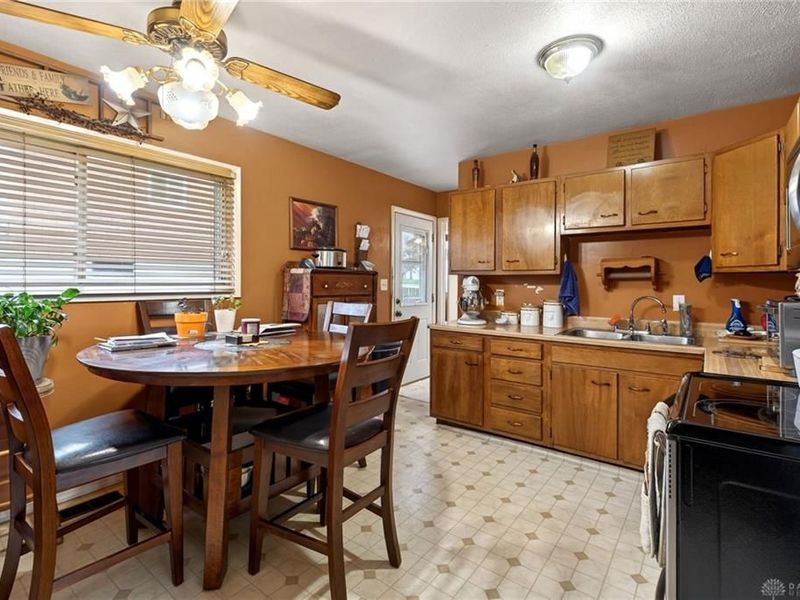 300 Randy Drive, West Carrollton, OH 45449 Photo 13