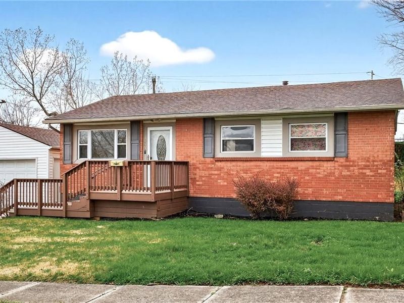 300 Randy Drive, West Carrollton, OH 45449 Photo 3