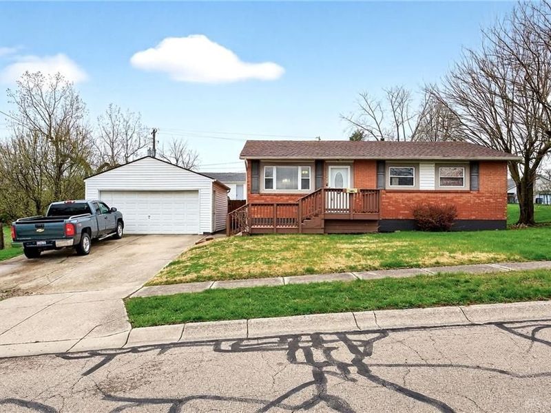 300 Randy Drive, West Carrollton, OH 45449 Photo 4