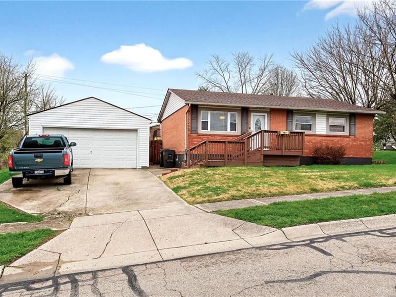 300 Randy Drive, West Carrollton, OH 45449 Photo 5