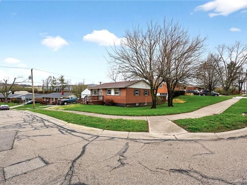 300 Randy Drive, West Carrollton, OH 45449 Photo 6