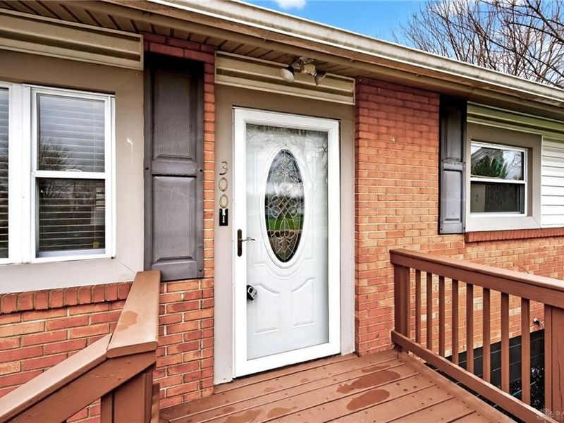 300 Randy Drive, West Carrollton, OH 45449 Photo 7